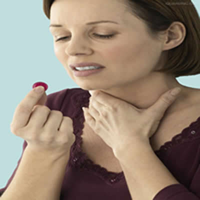 声带小结对咽喉危害严重吗？